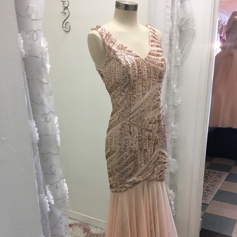 Prom dress